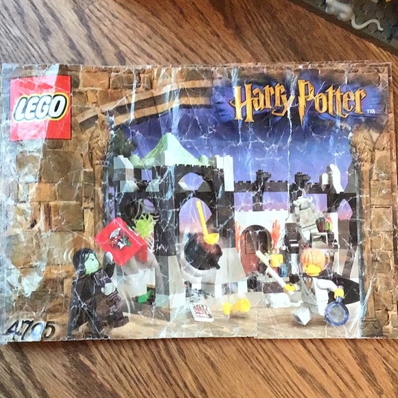 Lego Harry Potter Snape’s Class 4705 - Picture 2 of 12